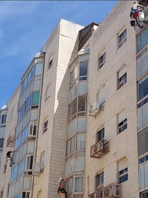 פרויקט ניקוי חלונות בגובה